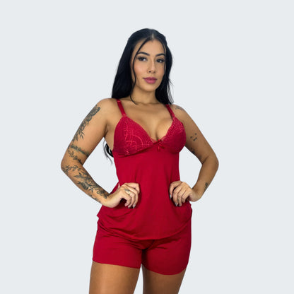 Short Doll Amamentação Detalhe em Renda em vermelho, vista frontal, pose 1.