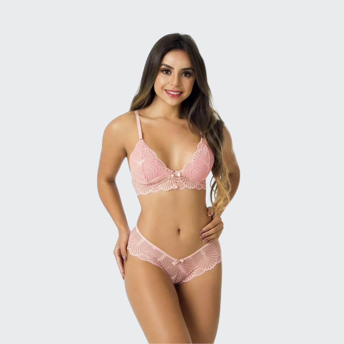 Conjunto Lingerie Renda Calcinha e Sutiã Sensual em rosa, vista frontal, pose 1.