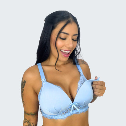 Sutiã de Amamentação com Bojo e Renda em azul, vista frontal, pose 1.