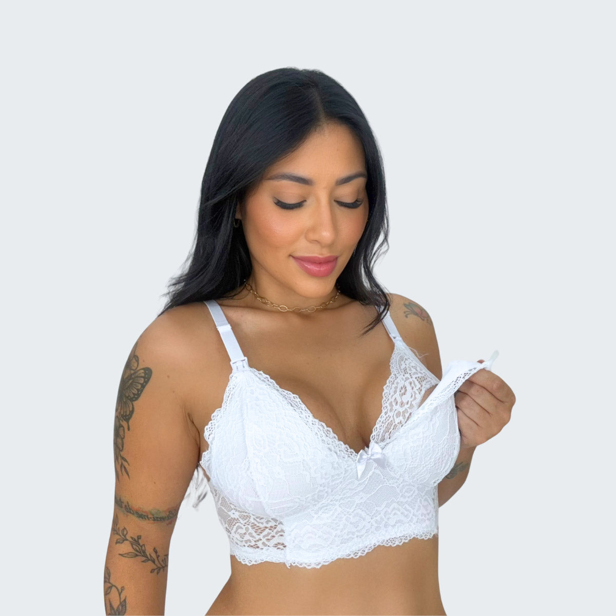 Sutiã de Amamentação de Renda Sem Bojo em branco, vista frontal, pose 1.