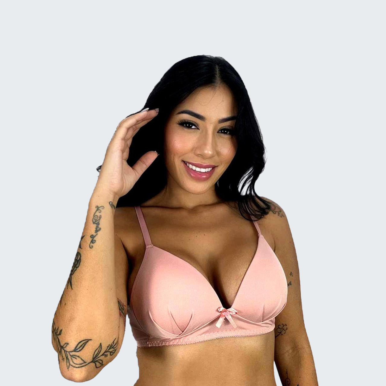 Sutiã de Bojo Sem Aro em Microfibra em rosa, vista frontal.